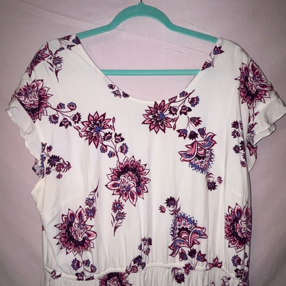 Old Navy Floral Mini Dress in White and Purple - Picture 3 of 12